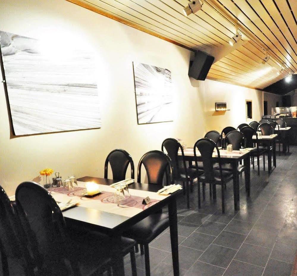 Havoysund Hotell & Rorbuer Exterior photo